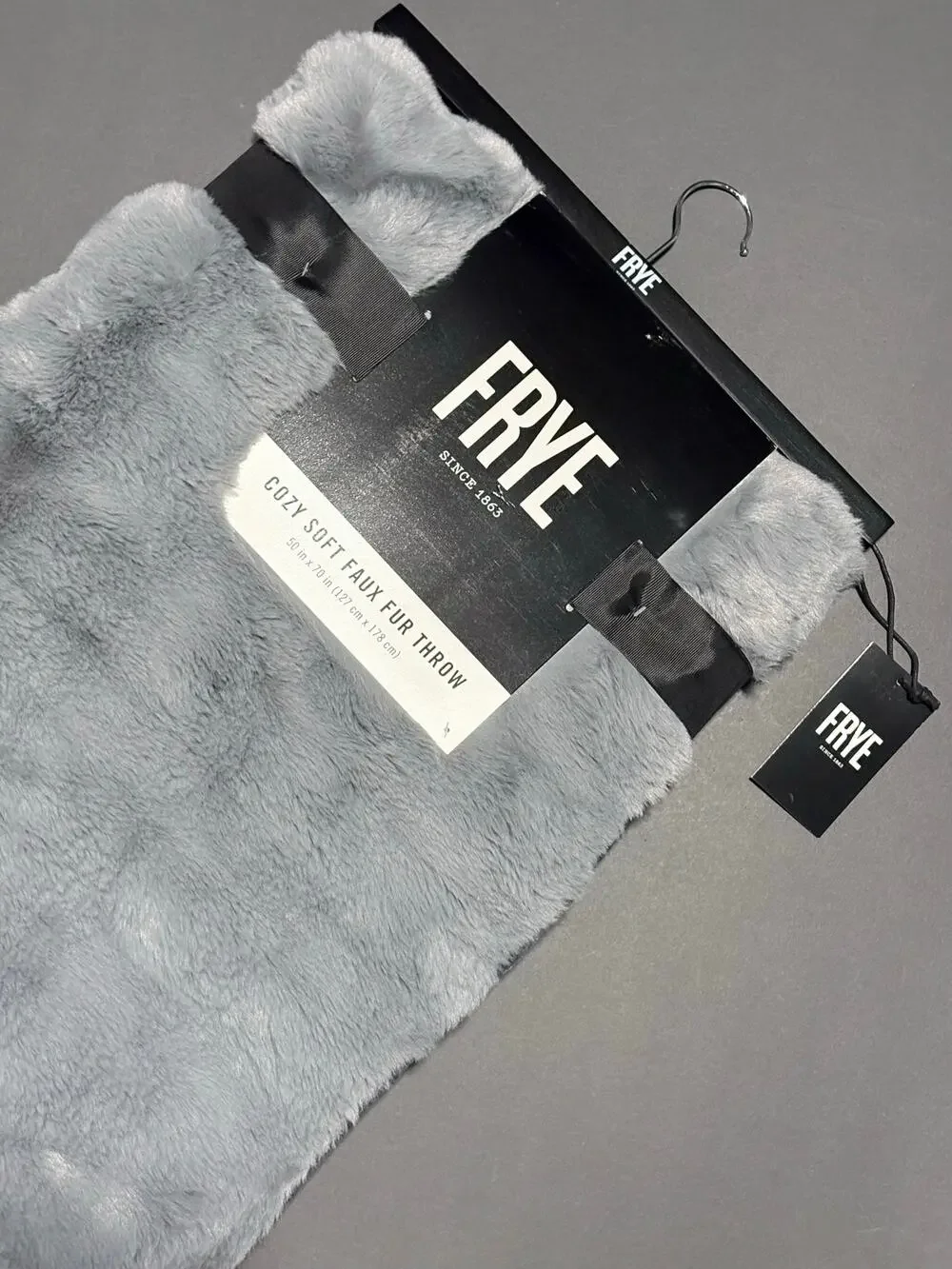 FRYE Faux Fur Throw Blanket 50 x 70” Reversible Grey Gray NWT TEXTURED Bubble